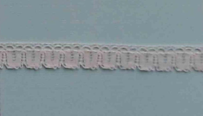 A88 Vintage Lace 1/4" Price per yard Ivory