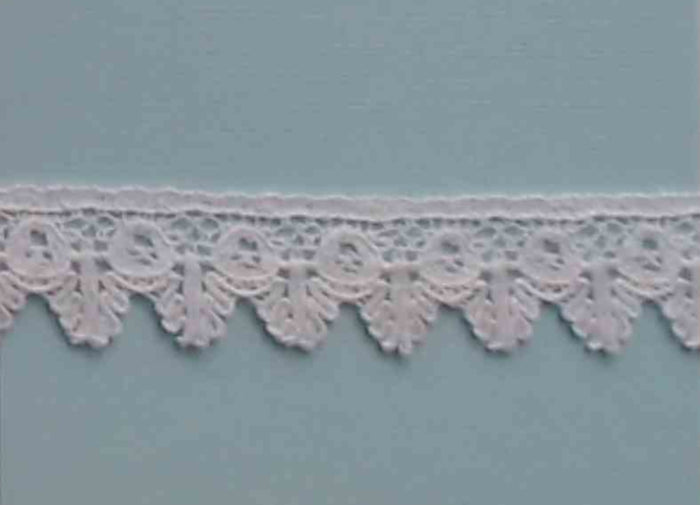 L352 English Cotton 3/4" Price per yard White