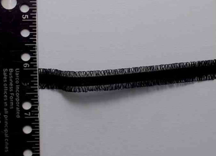 R580 3/8" Satin with Double Edge Loops Black