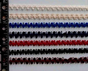 T193 Trim Poly Double Pom Pom w/Loop 1/4"