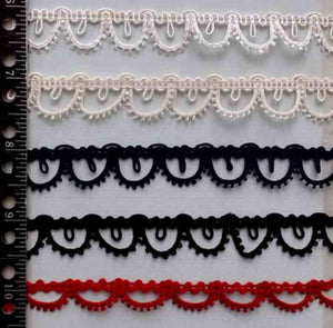 T326 Trim Fancy Scalloped Braid 5/8"